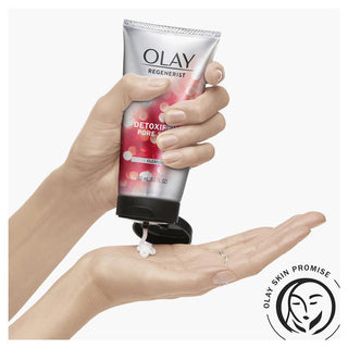Olay Regenerist Detoxifying Pore Scrub Cleanser 150mL