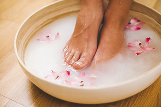 The Ultimate Guide to Soft, Healthy Feet: Foot Soaks and Moisture-Rich Foot Care